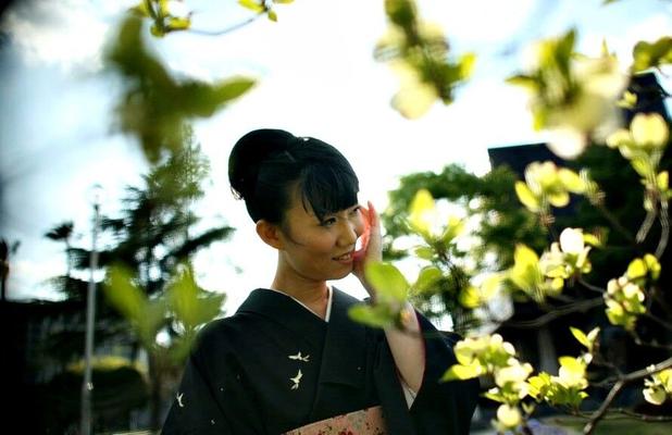 Yuriko Yamazaki, épouse salope
