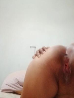 Pinay Mature bien ouverte