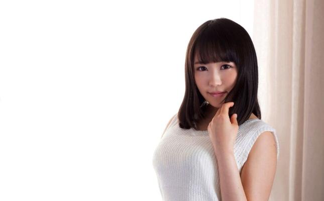 Ai Tsukimoto Beaux Seins