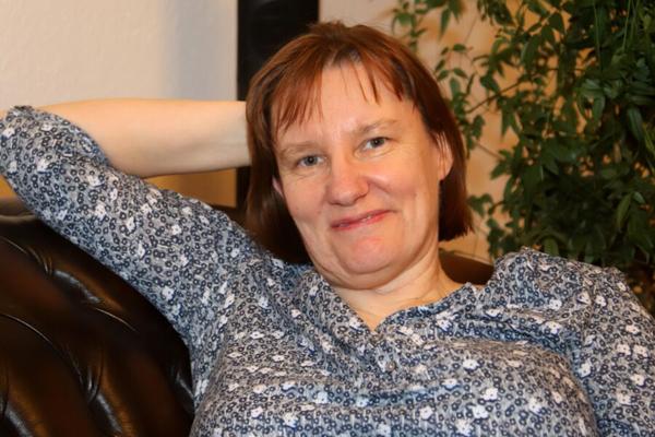 La grand-mère allemande Susanne, première séance photo privée