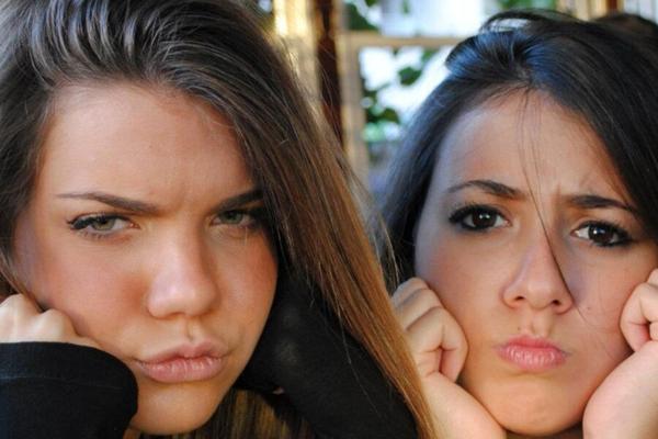 Beaux visages d'adolescents - Pour hommage et commentaires