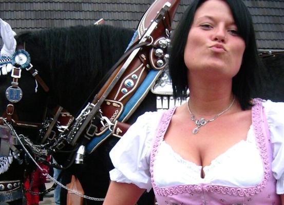 Anne, eine sexy deutsche Amateurschlampe
