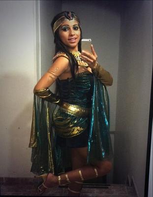 niley busty latina