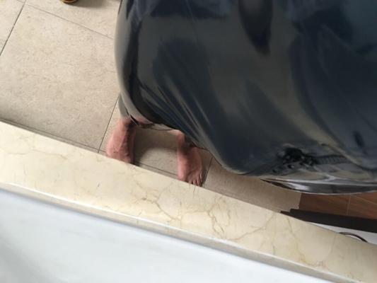 Moi en combinaison de latex