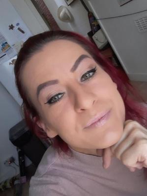 MILF rousse britannique