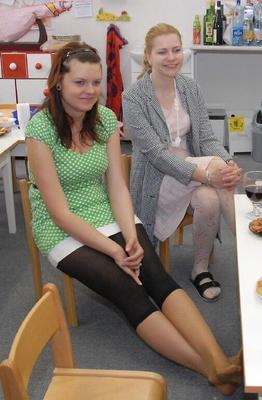 Ladies who love to show in pantyhose