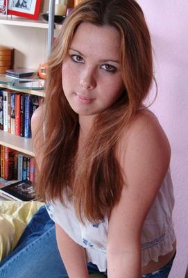 Lacey, pute rousse