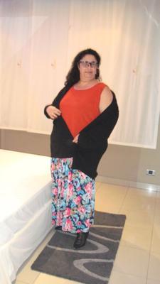 Mi gordita completamente desnuda para ti