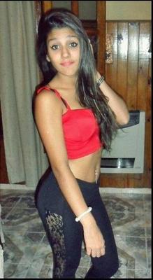 Nenas salope bikini