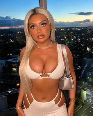 Sexy UK Cock loving Sluts