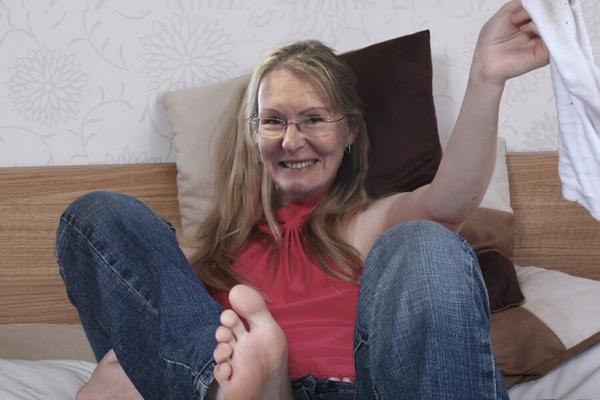 Leni from Cologne - Sexy Gilf