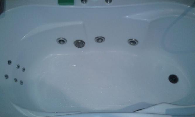 My Girlfrend in Bathroom