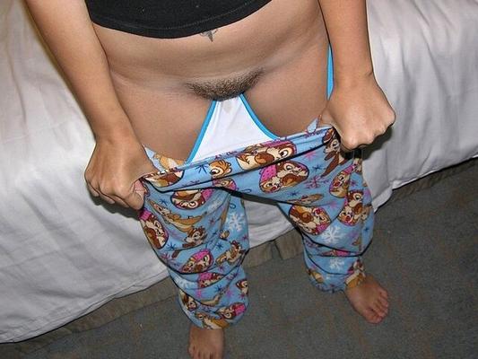 Teen Strips Off Pajamas