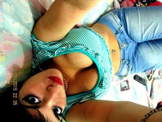 Aylen - hot ass short haired Latina girl non-nude