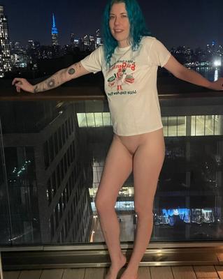 Lux lives