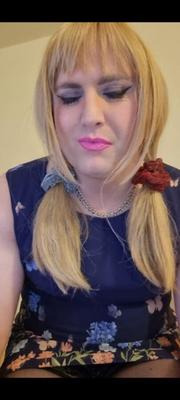 Sissy Kayla du Royaume-Uni -trouvée sur ExposedRealFun-