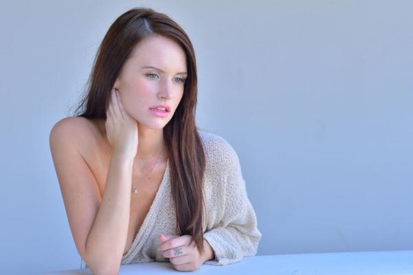 Natural Beauties - JAYDEN - Barefoot Spreads