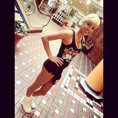 NSU Norfolk VA Chicas Hooters