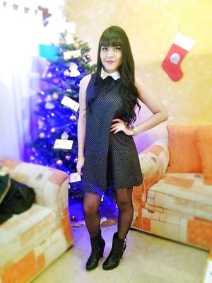 Sexy and cute latin girl for cum tribute