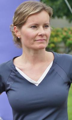 BERNADETTE A.- schöne Euter