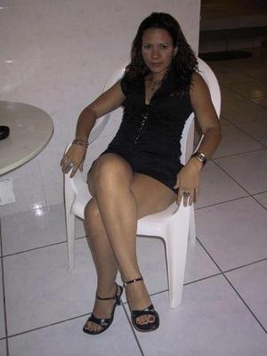 JULIA LATINA