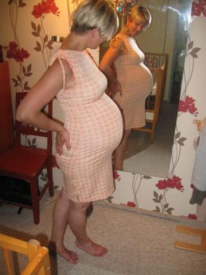 Femme Prego Tchèque Posant Nue
