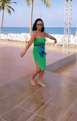 Russian cougar Katy....NO LIMITS COMMENTS