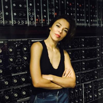 Nina Kraviz hot russian EDM DJ