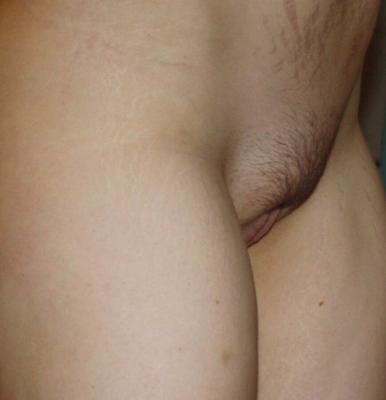 Seins et corps de trentenaire