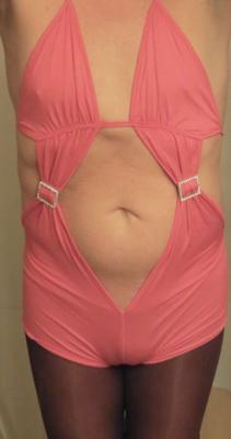 Neues Sissy-Outfit und Training