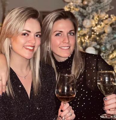 Une ado blonde en chaleur qui se fait baiser
