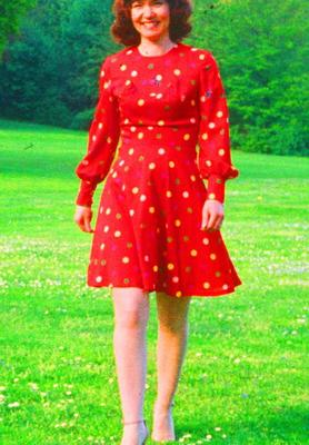 Young Ursula - Red (NN)