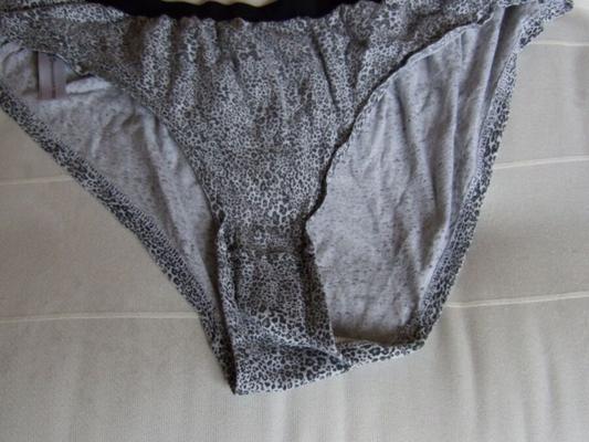Annes - Culotte sale et courageuse