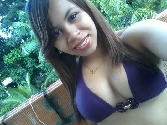 Laura, pute exotique