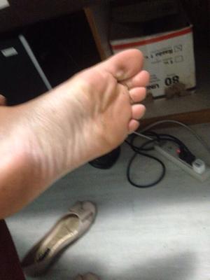 Ex copines soeurs pieds
