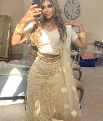 Desi indien sexy du Royaume-Uni adore se montrer