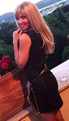 セクシーなセルビア人熟女マヤ