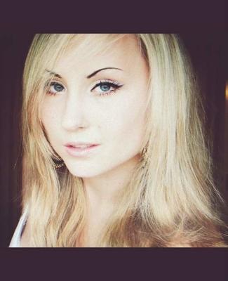 Hot russian girlfriend for the fakes