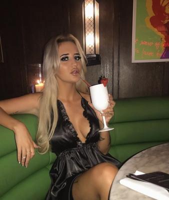 Kourtney carne de mierda