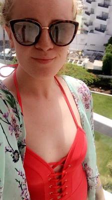 Naomi rousse Thicc