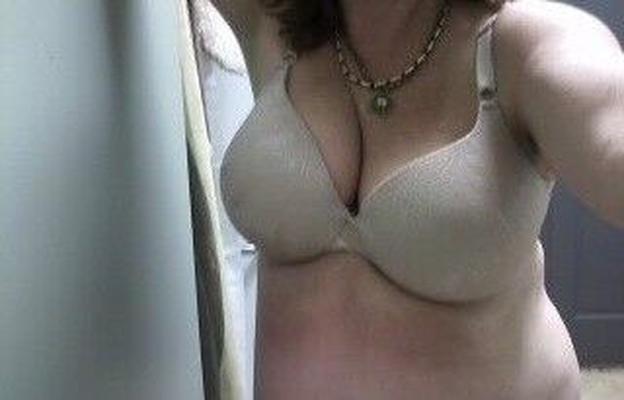 Mature in bra