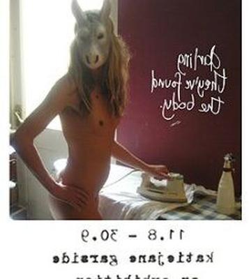Nude UK singer Katie Jane Garside (QueenAdreena, Daisy Chainsaw)