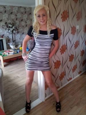 Lydie sexy