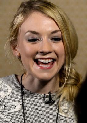 Emily Kinney / American Actress