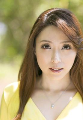Yuuko Shiraki mature