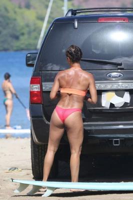 Jada Pinkett Smith, cul maigre, candides