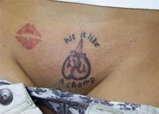 Chatte et tatouages
