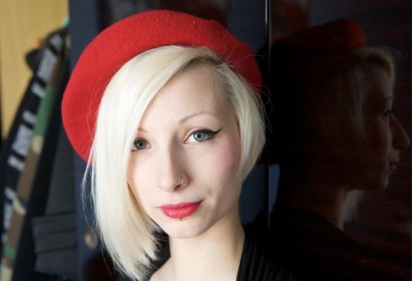 Manon, mannequin française vraiment mignonne