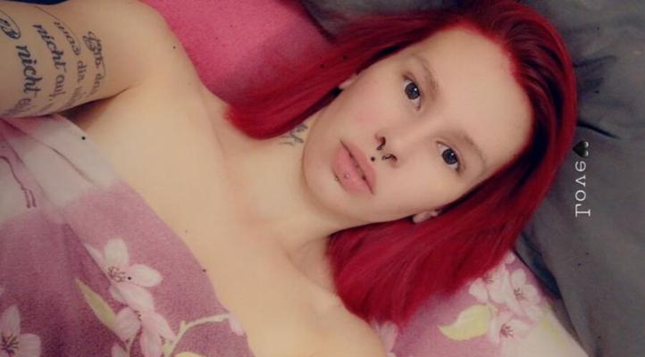 chatte méchante de Jennifer allemande enceinte