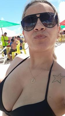 Coroa Ingrid porra grossa na cara dela